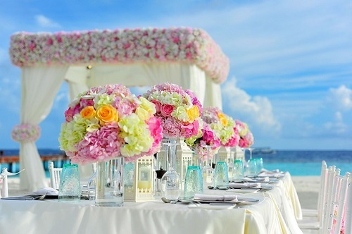 5 Senior Citizen Wedding Trends That Are Here To Stay