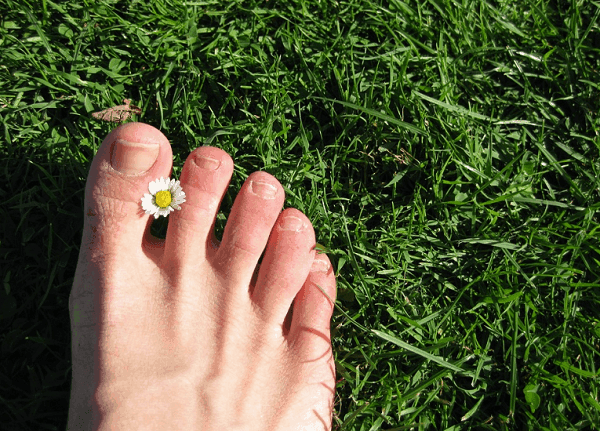 Feet Remedies: 6 Facts About Nail Fungus