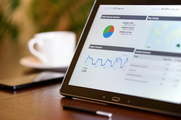 Why the Tablet is the Best Device for Seniors