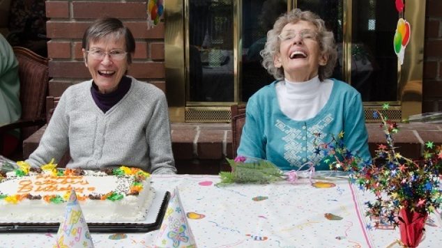 5 Reasons a Residential Care Home Is Right For Your Parent
